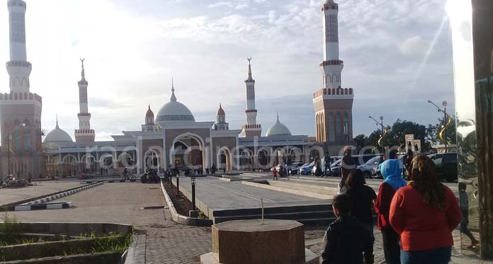 Belum Diresmikan, Islamic Centre Indramayu Ramai Pengunjung