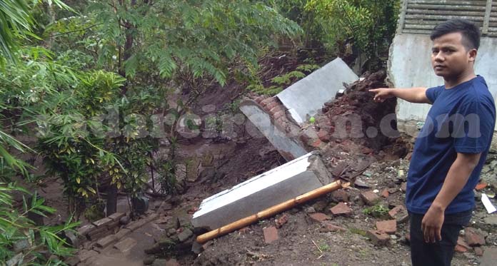 Walah, Setelah Jembatan, Giliran Makam di Desa Gintung yang Hilang