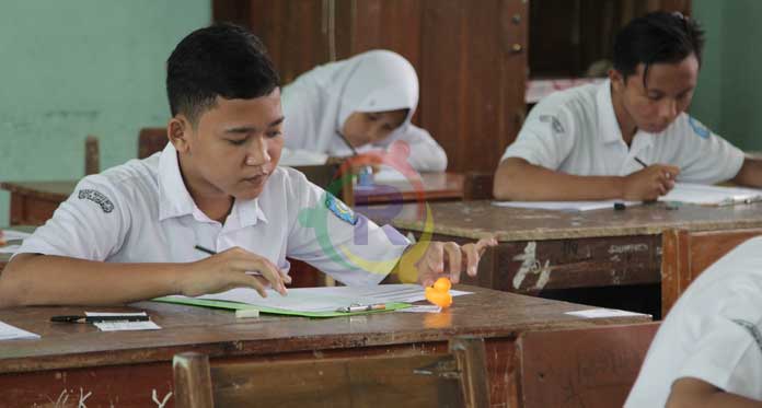 Tahun Depan, Sekolah Negeri Wajib UNBK