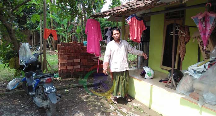 Parkir di Pinggir Rumah, Mobil Baru Beli Digondol Maling