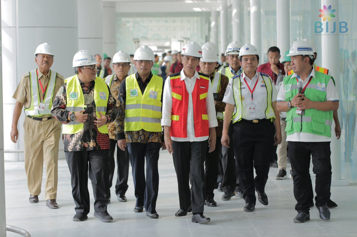 Jokowi:  Insya Allah 24 Mei Bandara Kertajati Dicoba