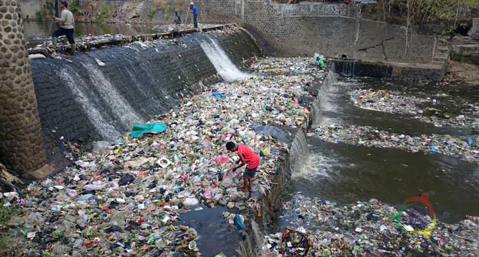 Rawat Sungai, Jangan Buang Sampah dan Merusaknya!