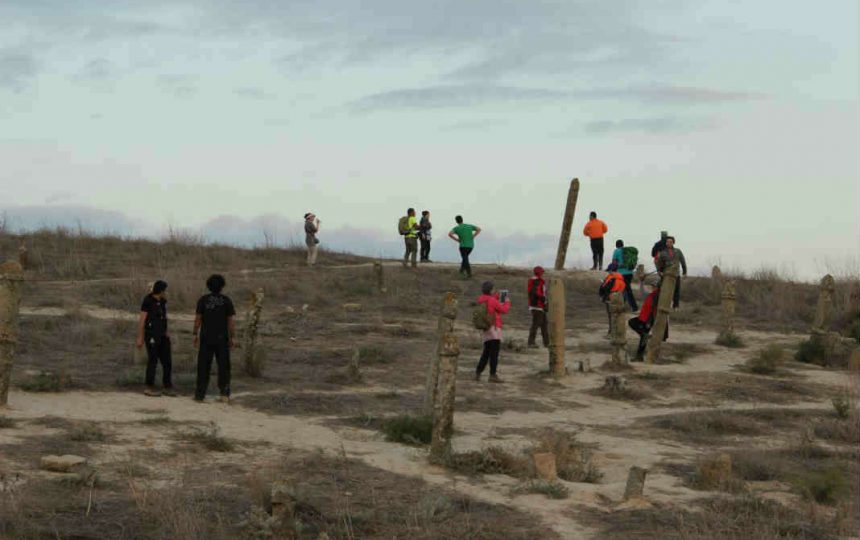 Ada Nisan Makam Kuno Berbentuk Kelamin Manusia di Iran