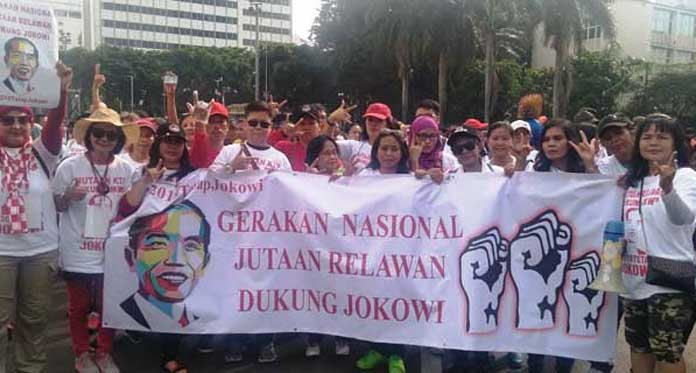 Pendukung Kampanyekan #2019TetapJokowi di CFD