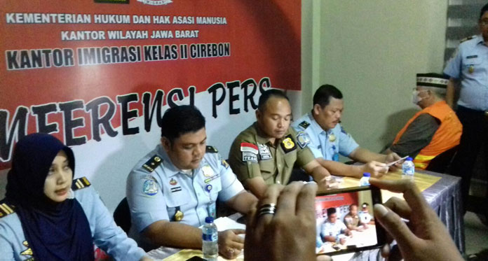 Imigrasi Amankan Bule Asal Jerman di Indramayu