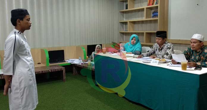 Jumat, Pengumuman Hafiz Cilik di Koran Radar Cirebon