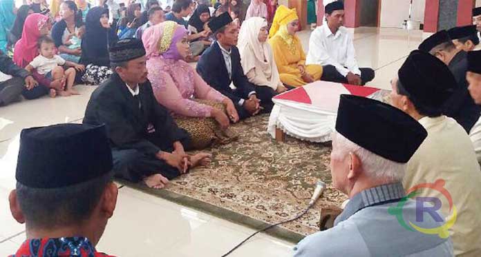 3 Pasangan Ikut Nikah Masal di Desa Gesik, Kecamatan Tengahtani