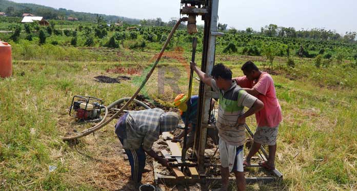 Kabid Perkebunan Tegaskan Bantuan Sumur Pantek Gratis, Tanpa Pungutan