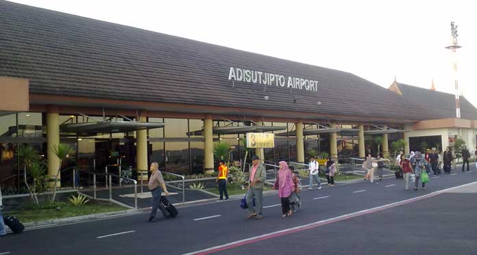 Akibat Gunung Merapi Meletus, Bandara Adisutjipto Sempat Ditutup