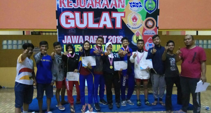 Dominasi Sektor Putri, Kota Cirebon Juara Umum Kejurda Gulat Kadet