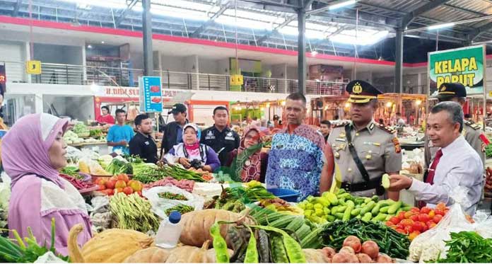 Kapolres Ingatkan Pedagang Jangan Menimbun