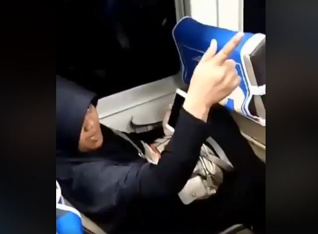 Beredar Video Wanita Mengaku Teman Teroris Menantang Polsuska