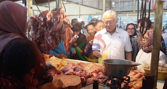 Mendag: Harga Sembako Stabil, Daging Ayam Masih Naik