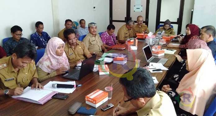 Kabupaten Cirebon Darurat Sampah, Dewan Nilai DLHD Gagal