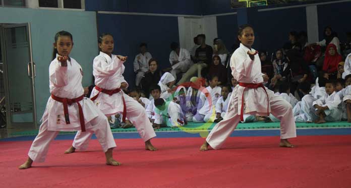 250 Karateka Se-Jawa Barat Ikuti Kejuaraan SKK II