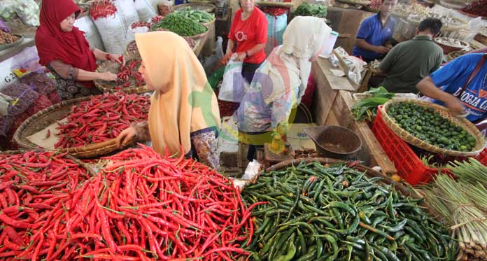 Jelang Ramadan, Harga Cabai-Bawang Terus Merangkak Naik