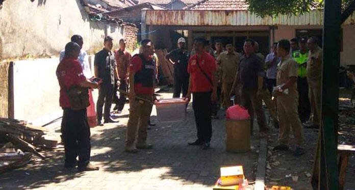 BREAKING NEWS: 1 Terduga Teroris Tewas, 4 Ditangkap, Usai Baku Tembak dengan Densus 88 di Sidoarjo