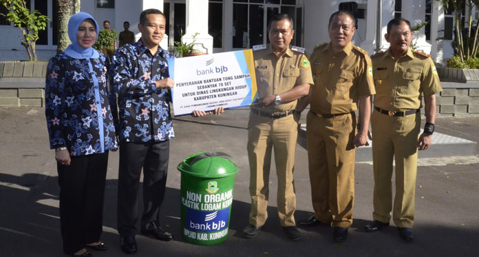 Jalan Protokol Bakal Dipasang Tong Sampah