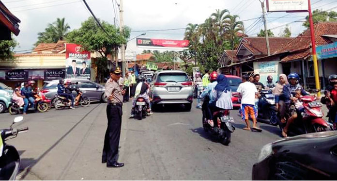 H+2 Lebaran, Cigasong-Maja Macet