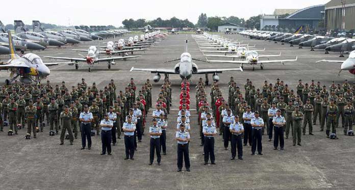 Ini Rencana TNI AU Bila Pilot Garuda Mogok