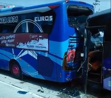 Tol Cipali, Kecelakaan Beruntun Bus-Mobil, Tidak Ada Korban Jiwa