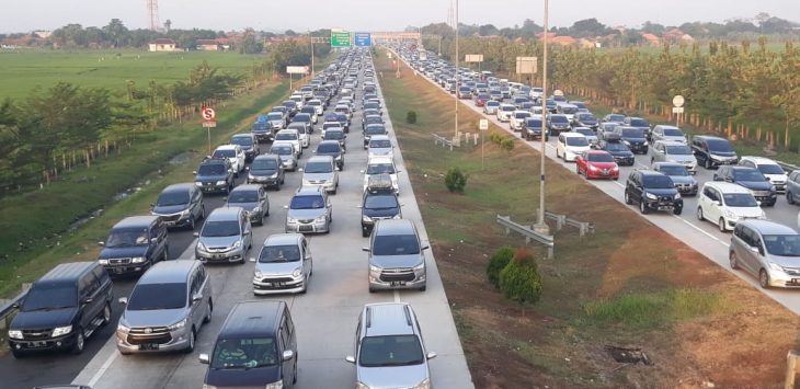 Kendaraan Lintasi Cirebon Menuju GT Palimanan Alami Peningkatan, Ini Sebabnya?