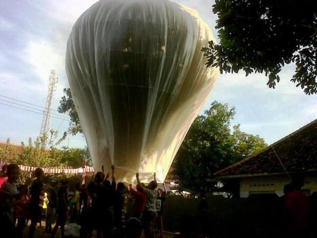 Begini Cara Kemenhub Atasi Balon Udara Liar