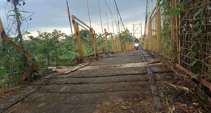 Realisasi Perbaikan Jembatan Ciledug Wetan Belum Jelas