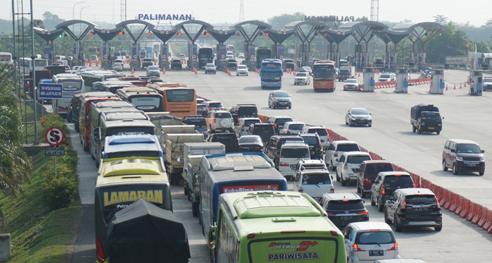 Urai Kepadatan, Tol Cipali Gate Palimanan Buka Gardu Satelit