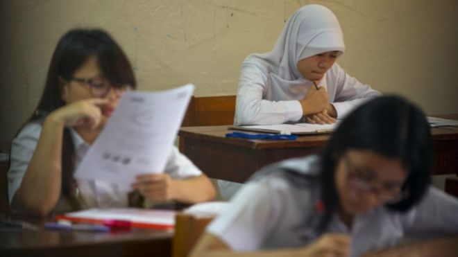 Mengapa Orang Mengaku “Miskin” Demi Anaknya Sekolah Favorit?