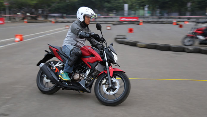 New Honda CB150R StreetFire Hadir Semakin Gagah