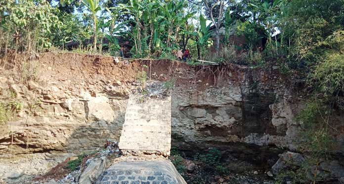 Longsor Greged Belum Tertangani, Area Terdampak Makin Lebar