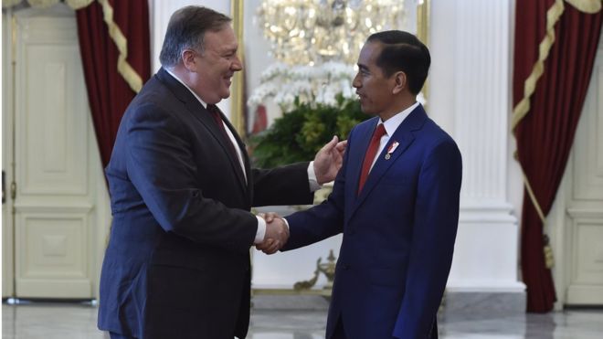 Jokowi Bertemu Menlu AS Mike Pompeo di Istana Negara