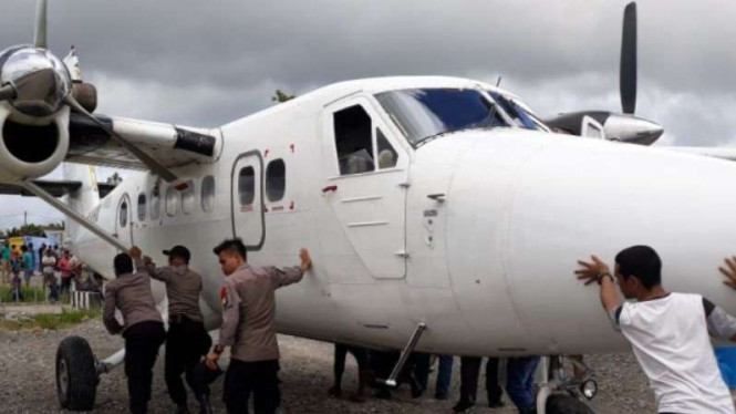 Pesawat Dimonim Hilang Kontak, TNI Terima Info Dugaan Lokasi Pesawat Hilang di Papua