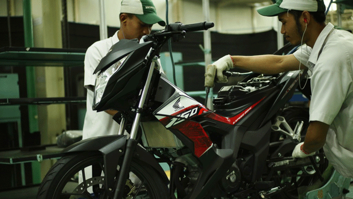 Honda Sonic 150R Tampil Lebih Segar dan Agresif