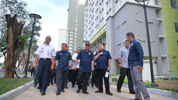 Kesiapan Asian Games, JK Cek Kamar Wisma Atlet sampai Kali Sentiong