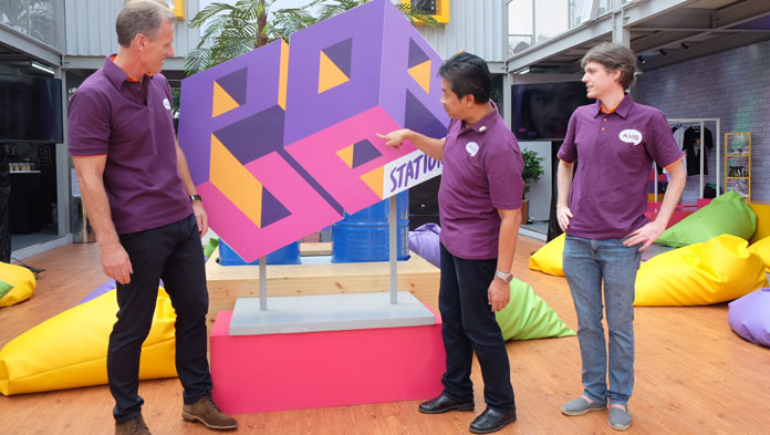 AXIS Pop-Up Station Fasilitasi Anak Muda untuk Berkarya