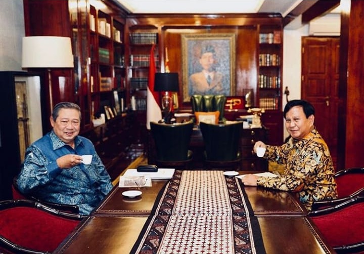 Heboh Jenderal Kardus, Prabowo Subianto Sambangi Rumah SBY