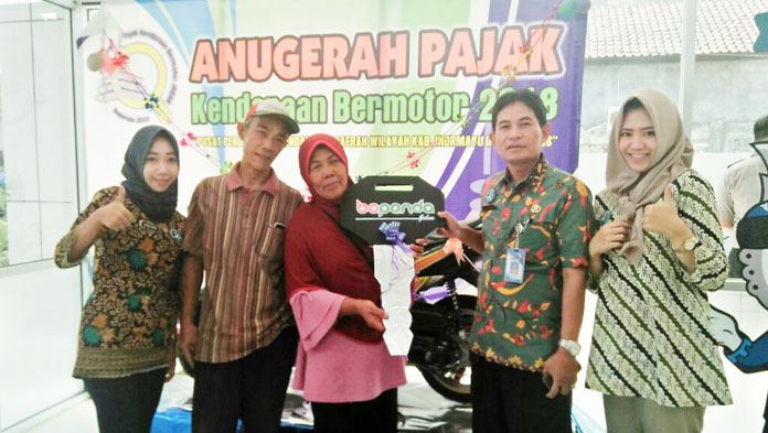 Taat Bayar Pajak, Dapat Hadiah Motor