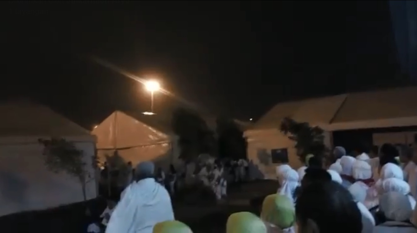 Arafah Dilanda Badai, Jemaah Haji Dalam Keadaan Aman