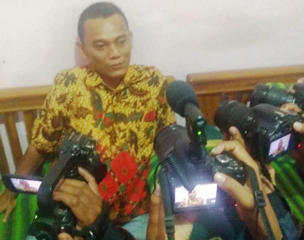 Terduga Pelaku Penembakan Polisi PJR di Tol Kanci-Pejagan, Seorang Penjual Gorengan