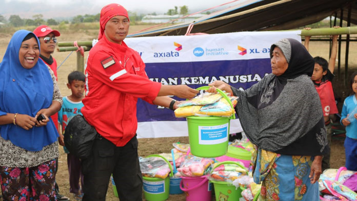 XL Axiata Bantu Korban Gempa Lombok
