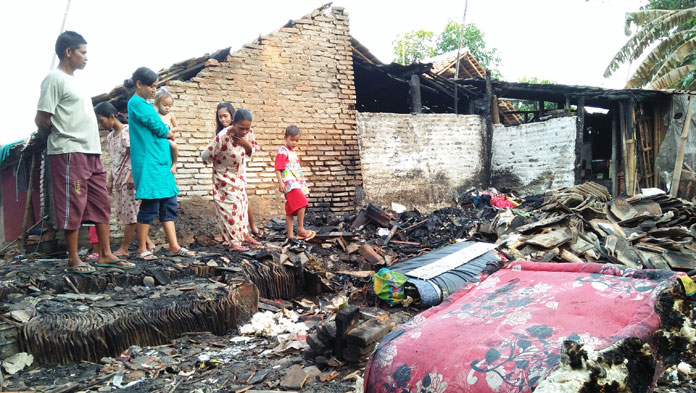 Tiga Rumah di Kabupaten Cirebon Terbakar