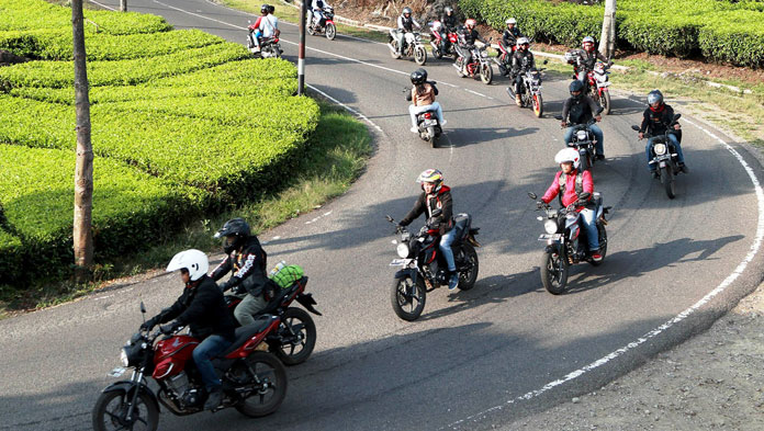 50 Bikers Honda Nikmati Keindahan Alam Ciwidey