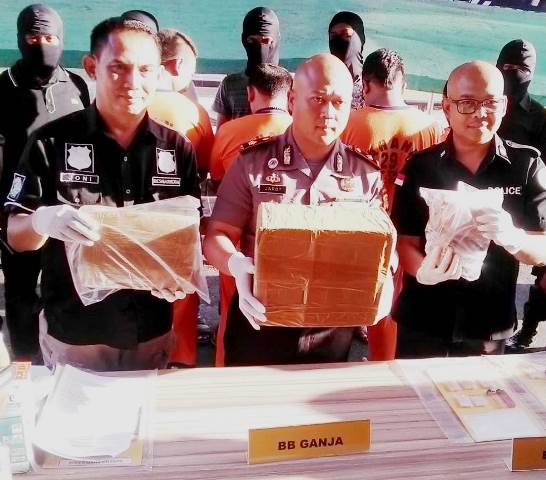 Hebat! Bandar Narkoba Antar Provinsi Diciduk, 4 Kg Ganja Kering Disita