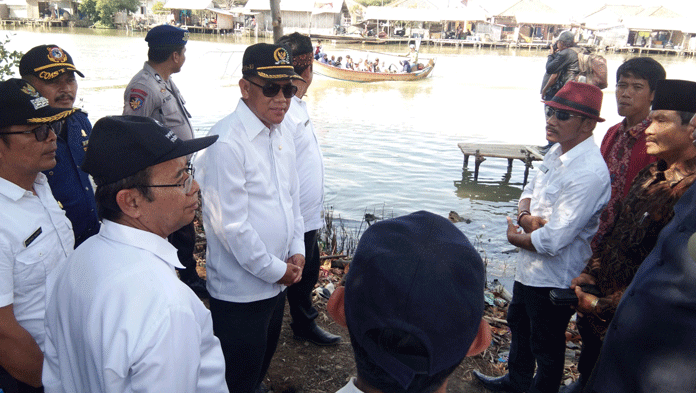 Banjir Rob Hantui Warga Cemara