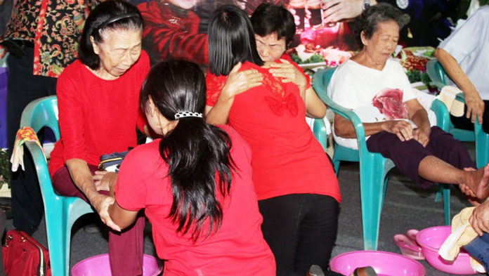 Festival Kue Bulan Ajang Kumpul dengan Anggota Keluarga