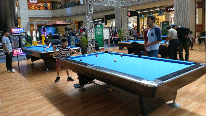 CSB Mall Gelar Kompetisi Billiard di Area Atrium