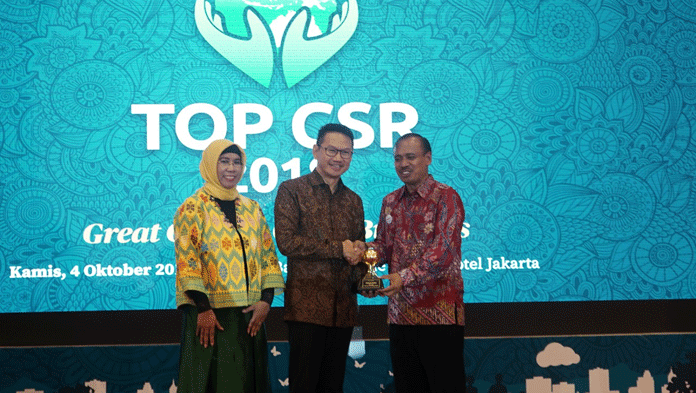 Cirebon Power Raih Dua Penghargaan Top CSR