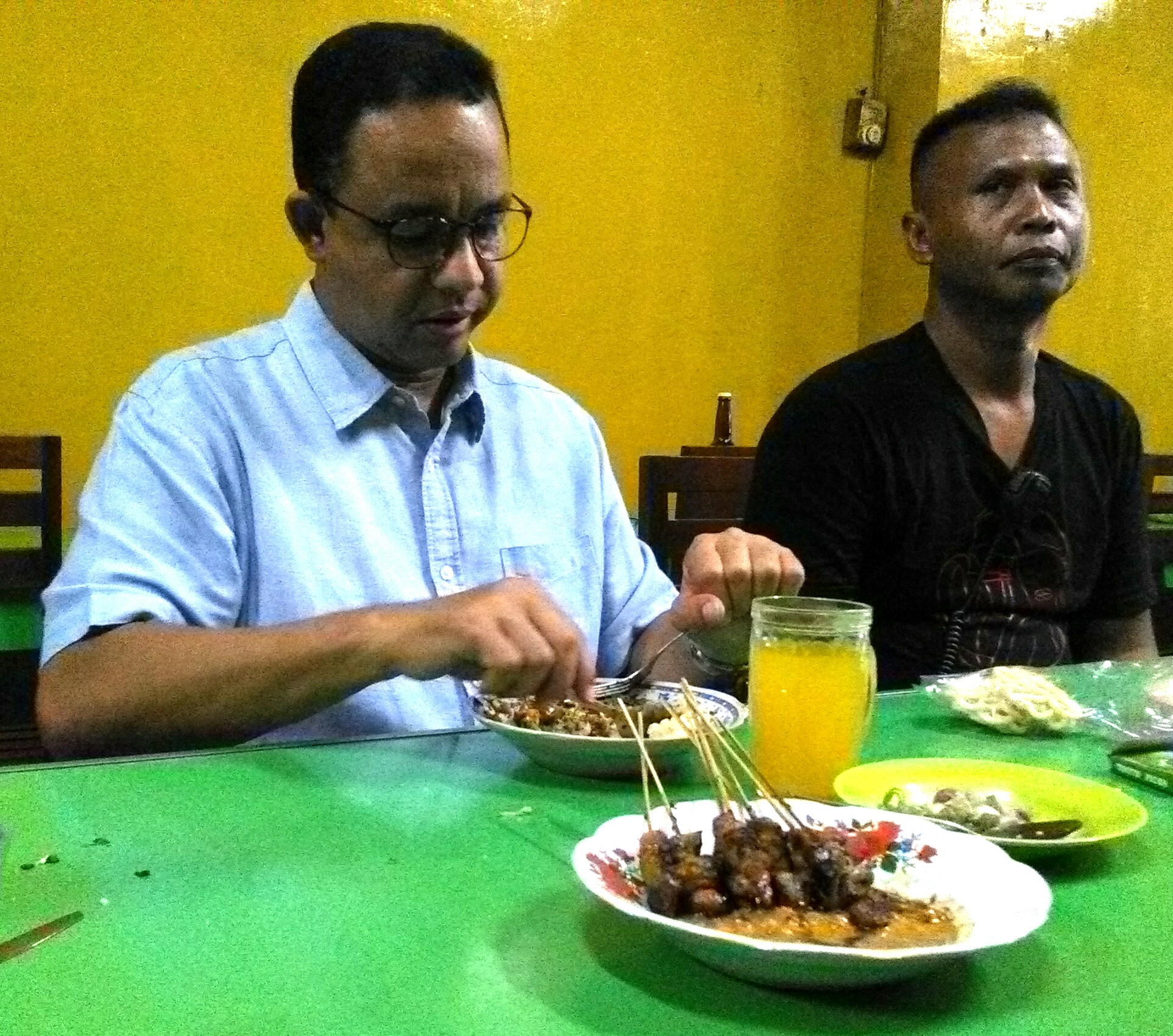 Anies Baswedan: Nasi Lengko Makanan Favorit Saya Sejak SD